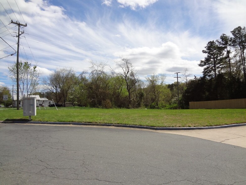 More Photos Of 1075 Garrisonville Rd, Stafford Storefront Retail Office For Lease