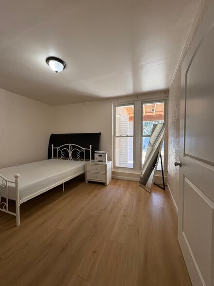 More Photos Of 405 S Orion Ave, Clearwater Multifamily For Sale