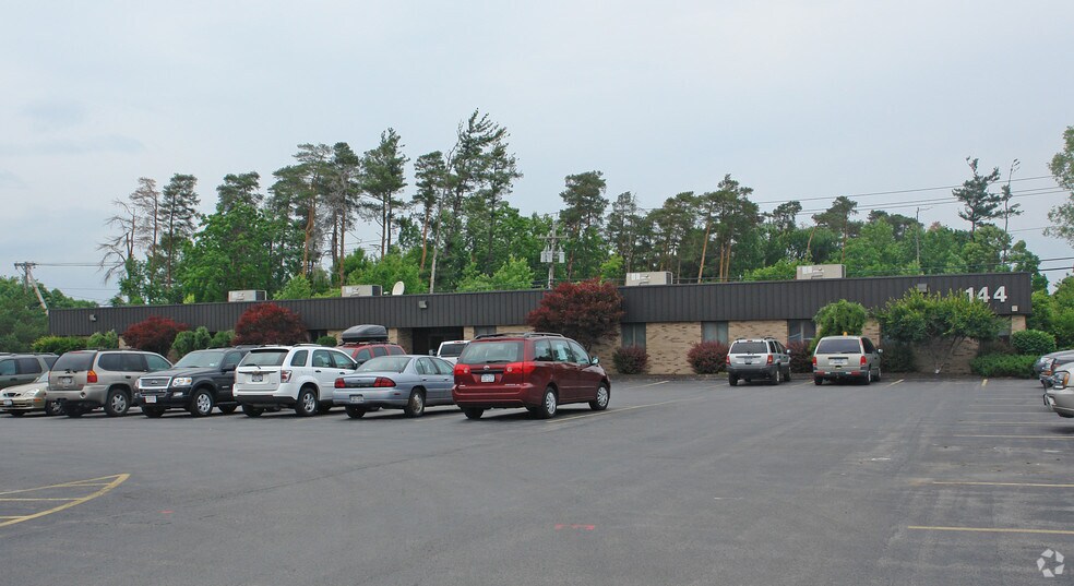 More Photos Of 144 Metro Park, Rochester Office For Lease