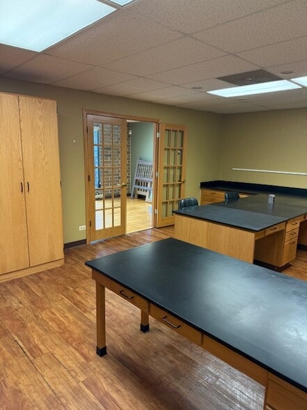 More Photos Of 28835 N Herky Dr, Lake Bluff Warehouse For Sale