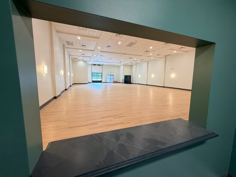 More Photos Of 6809 Belair Rd, Baltimore Coworking Space