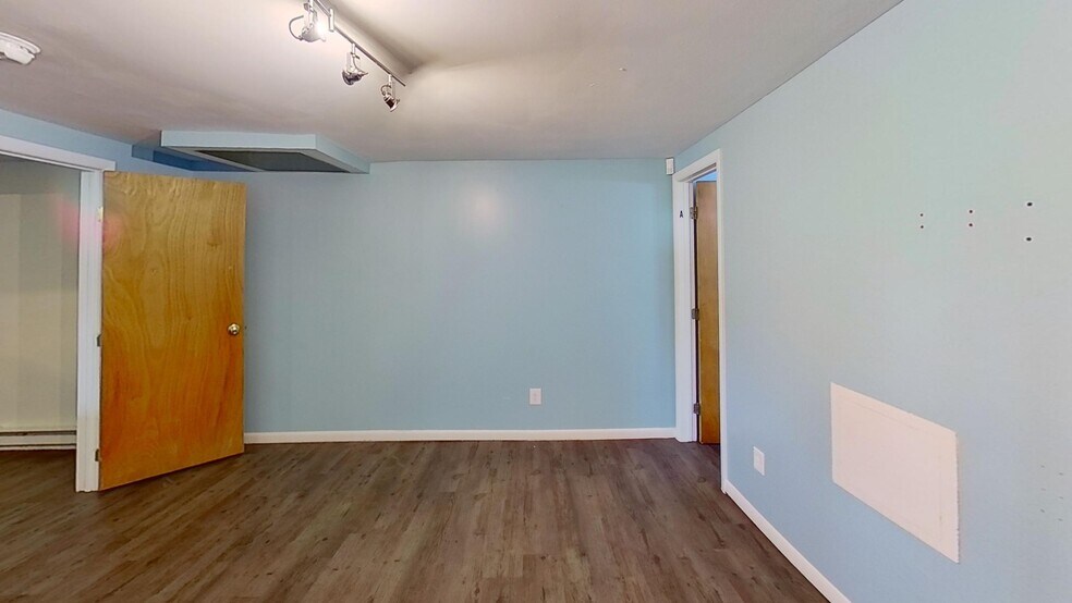 More Photos Of 129 S Sparks St, State College Medical For Lease