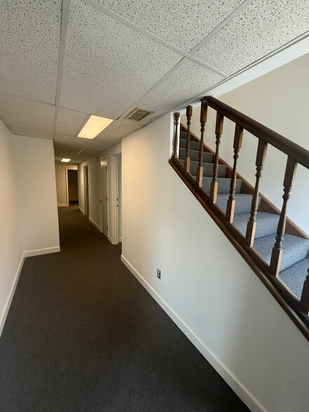 More Photos Of 8569-8573 Sudley Rd, Manassas Medical For Sale