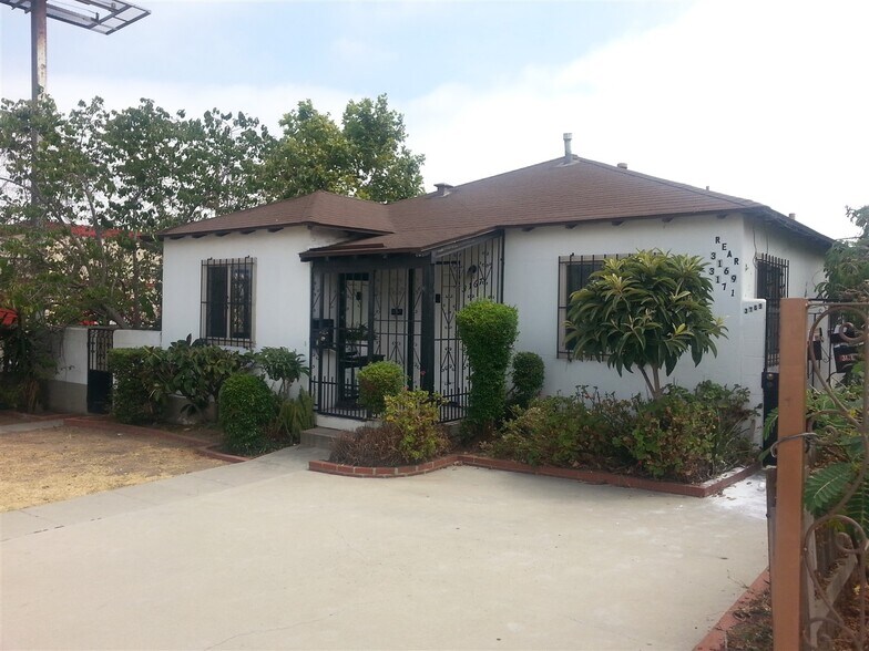 More Photos Of 3167 Market St, San Diego Apartments For Sale