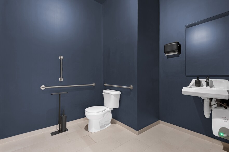 More Photos Of 1228 Madison Ave, New York Apartments For Lease