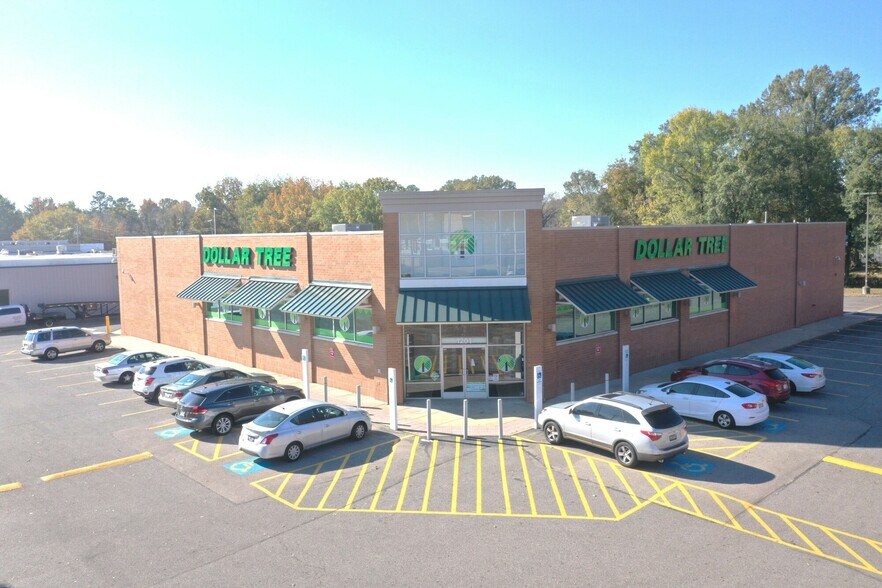 More Photos Of ,  General Retail For Sale