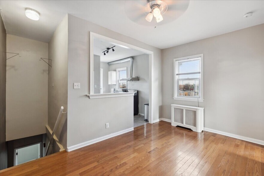More Photos Of 1331 Mifflin St, Philadelphia Apartments For Sale