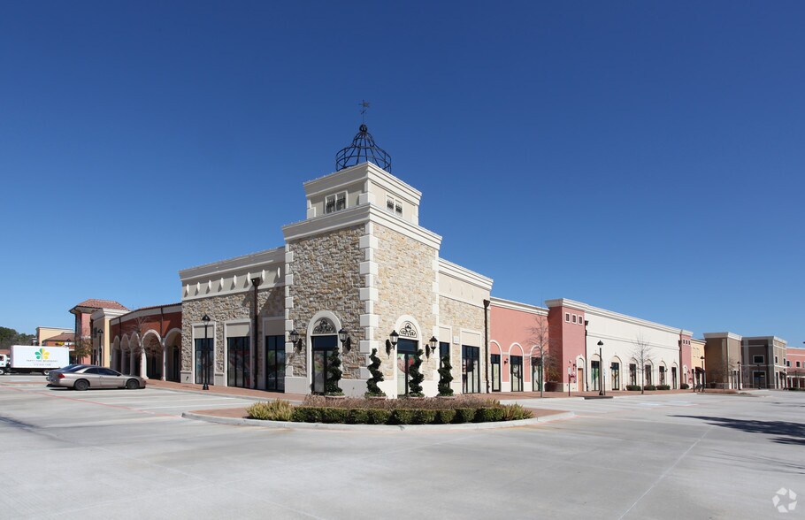 More Photos Of 10919-10927 Louetta Rd, Houston Unknown For Lease