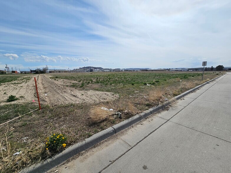 More Photos Of Commercial Lots W 29th, Scottsbluff Land For Sale