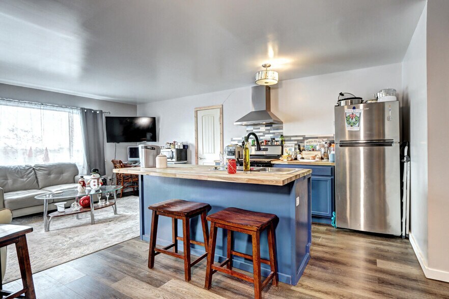 More Photos Of 280 S Main St, Brighton Storefront Retail Residential For Sale