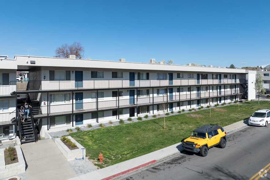 More Photos Of 1801 N 950 W, Provo Apartments For Sale