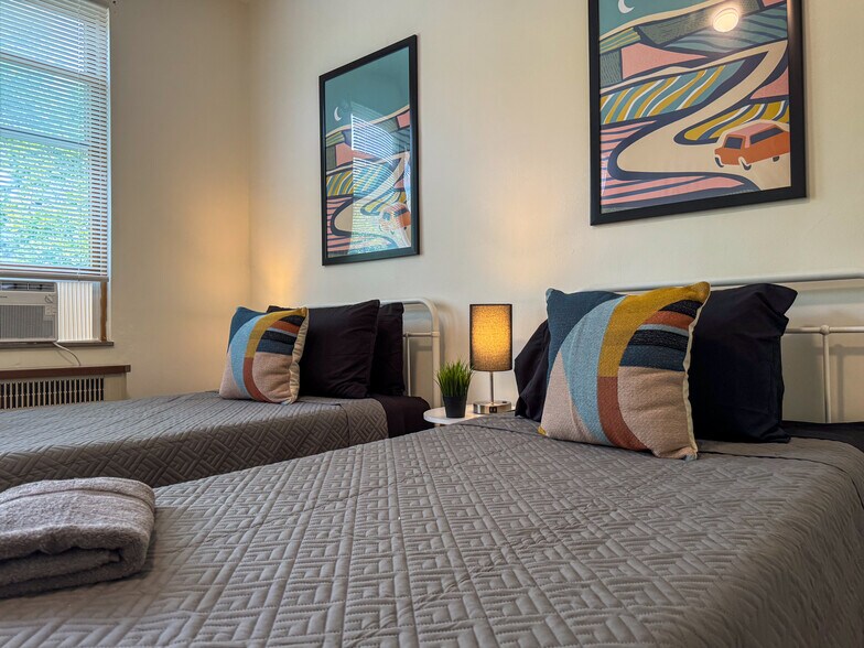 More Photos Of 105 S 5th St, Duquesne Specialty For Sale