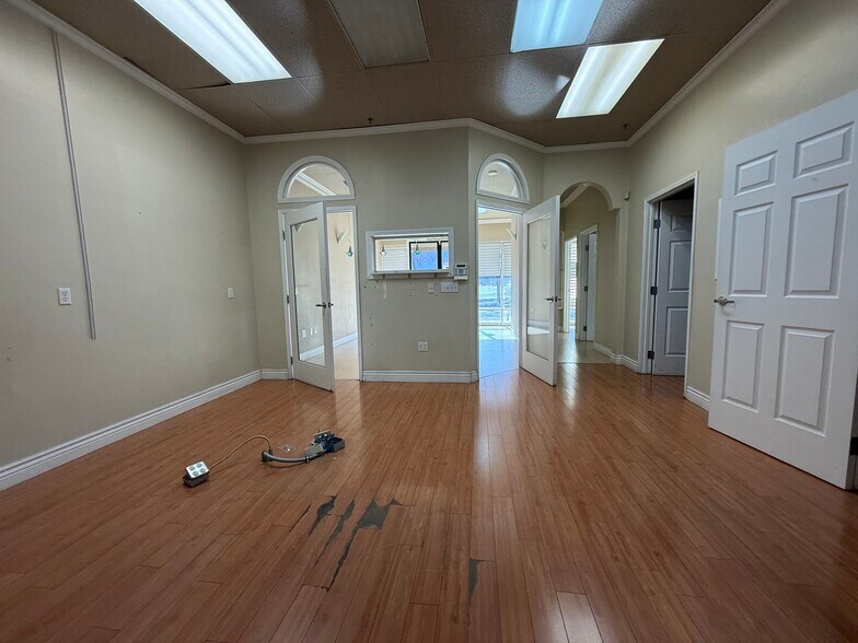 More Photos Of 7704-7792 Dublin Blvd, Dublin Unknown For Lease