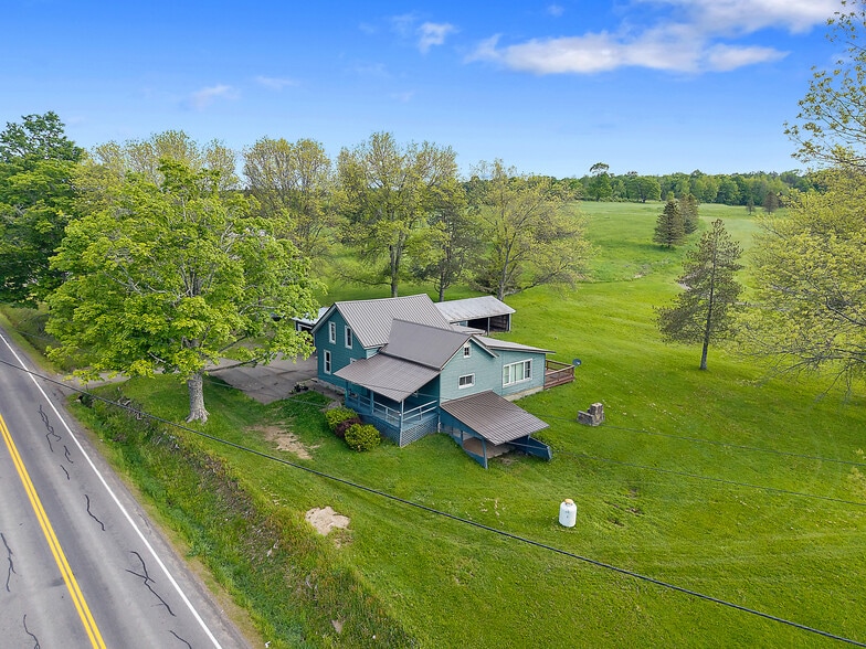More Photos Of 5471 Telephone Rd, Cincinnatus Sports And Entertainment For Sale