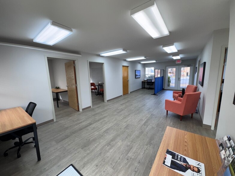 More Photos Of 6a Accountants cir, Seneca Office Residential For Lease
