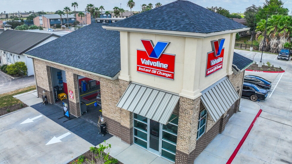 Primary Photo Of W Trenton Rd & S McColl rd, Edinburg Auto Repair For Sale