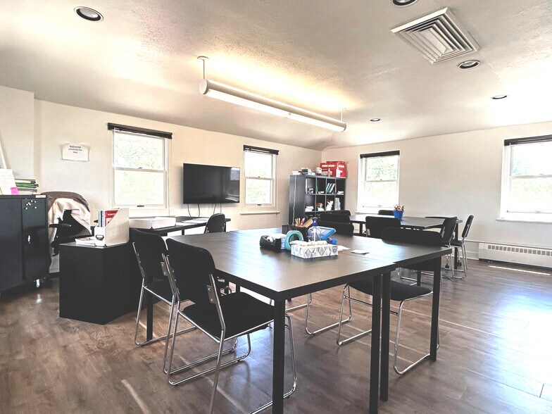 More Photos Of Curtis Park, Denver Office For Sale