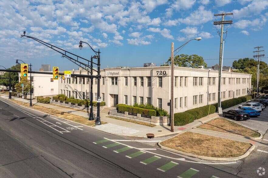 More Photos Of 720 E Broad St, Columbus Office For Sale