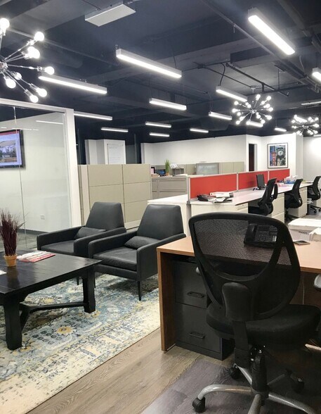 More Photos Of 105 W Madison St, Chicago Office Residential For Lease