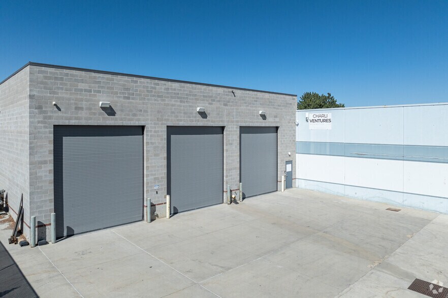 More Photos Of 6101 W 9790 S, West Jordan Warehouse For Lease