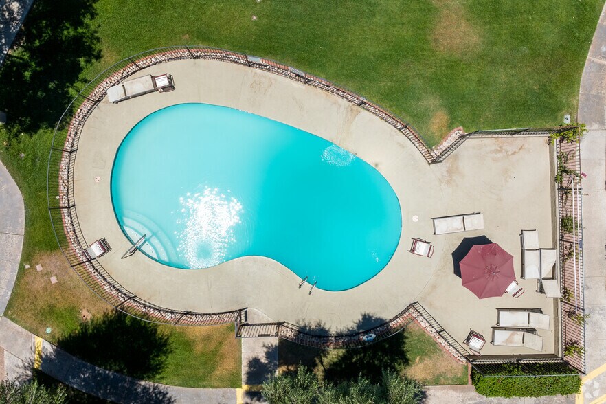 More Photos Of 302 E Monte Vista, Phoenix Multifamily For Sale