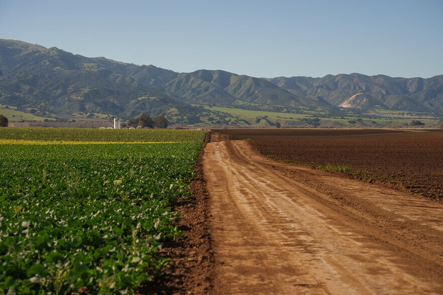 More Photos Of Somavia Rd, Salinas Land For Sale