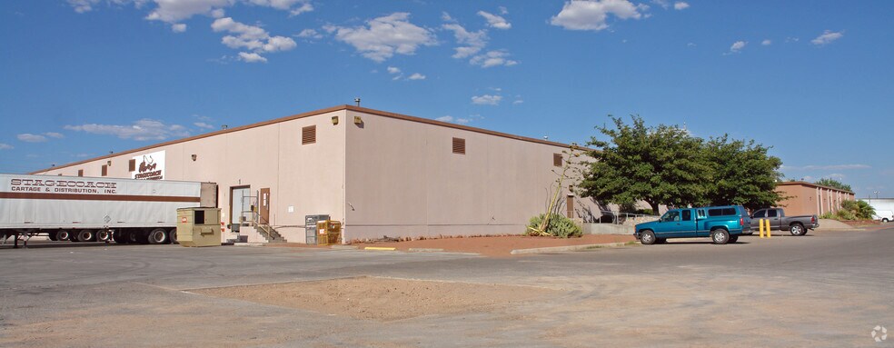 More Photos Of 1138 Barranca Dr, El Paso Warehouse For Lease