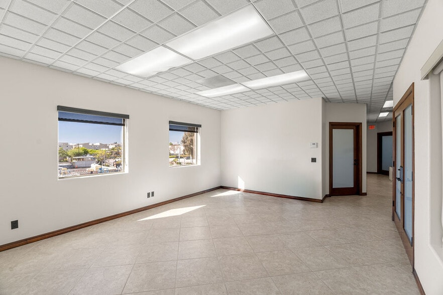 More Photos Of 8891 Watson St, Cypress Office For Sale