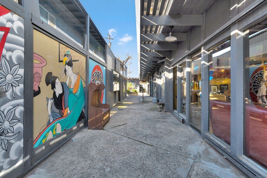 More Photos Of 1459 N Van Ness Ave, Fresno Storefront For Sale