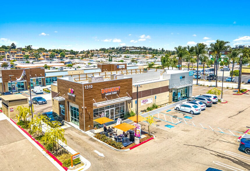 More Photos Of 1310 E Vista Way, Vista Fast Food For Sale