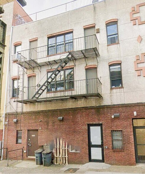 Primary Photo Of 496 Broadway, Brooklyn Office Residential For Lease