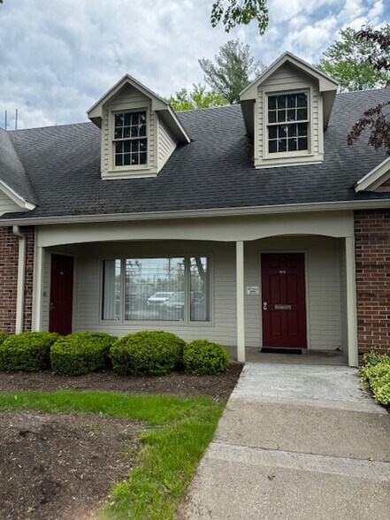 More Photos Of 59 D Monroe Ave, Pittsford Medical For Lease