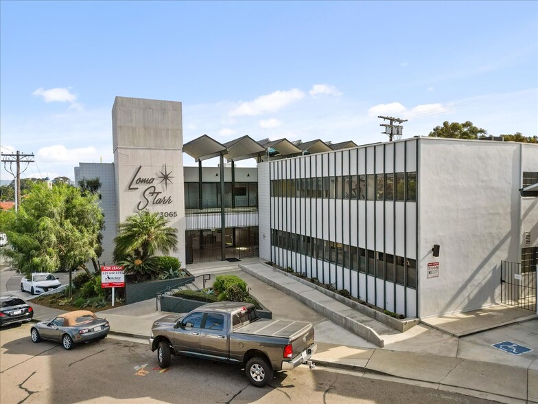 Primary Photo Of 3065 Rosecrans Pl, San Diego Loft Creative Space For Lease