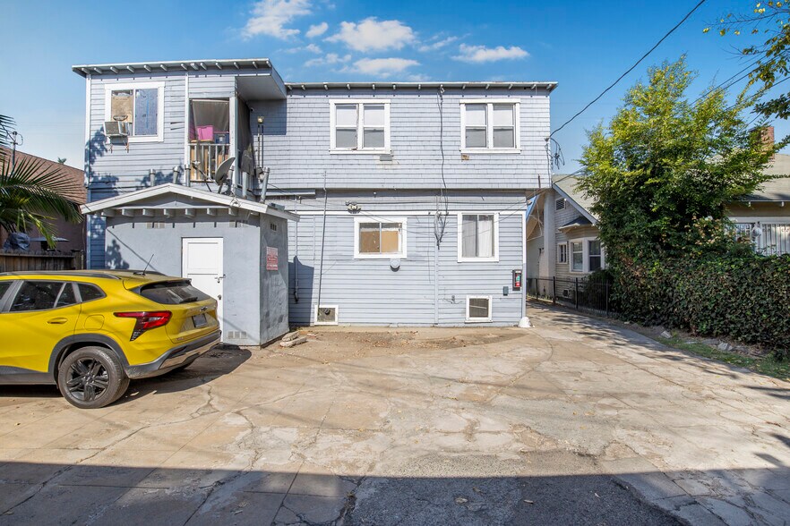 More Photos Of 1714 3rd Ave, Los Angeles Apartments For Sale