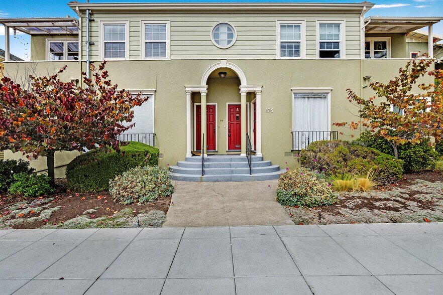 More Photos Of 476 42nd St, Oakland Apartments For Sale