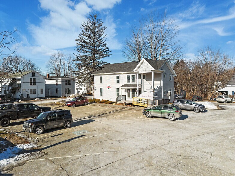 More Photos Of 2 Bangor St, Augusta Office For Sale