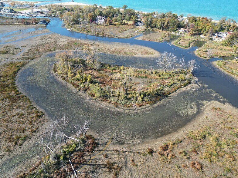 More Photos Of 17684 US Highway 12, New Buffalo General Retail For Sale