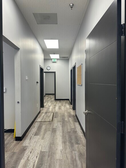 More Photos Of 1027-1047 E Amar Rd, West Covina General Retail For Lease