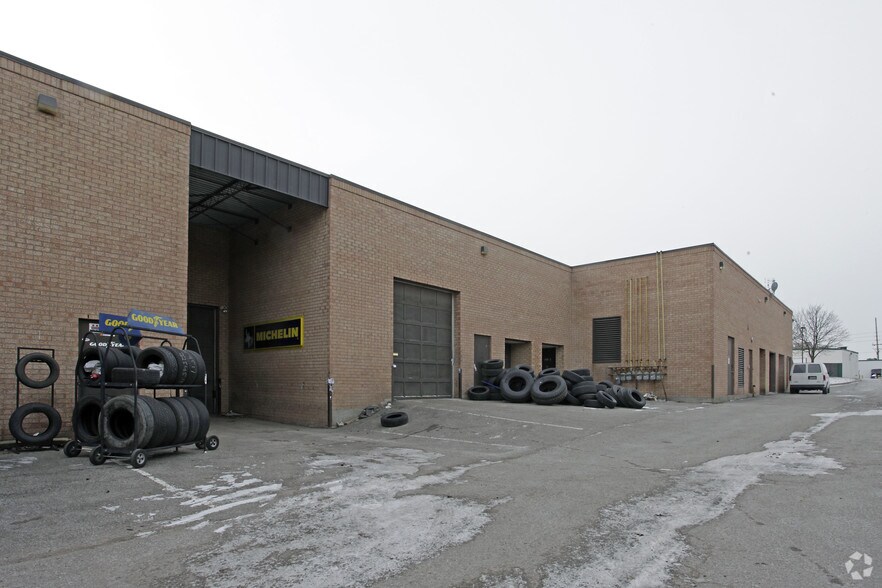 More Photos Of 91 Anderson Ave, Markham Light Distribution For Lease
