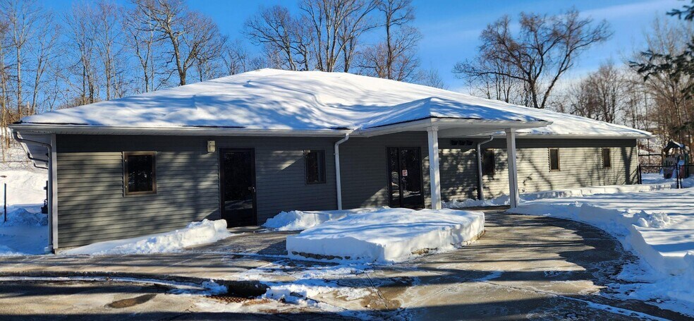 More Photos Of 129 Union City Rd, Prospect General Retail For Sale