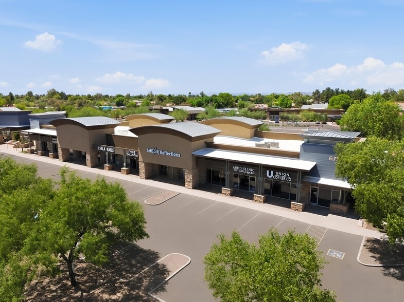 More Photos Of 6780 W Thunderbird Rd, Peoria Unknown For Lease