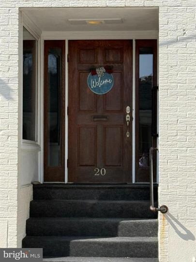 More Photos Of 20 Linden Rd, Hershey Office Residential For Lease