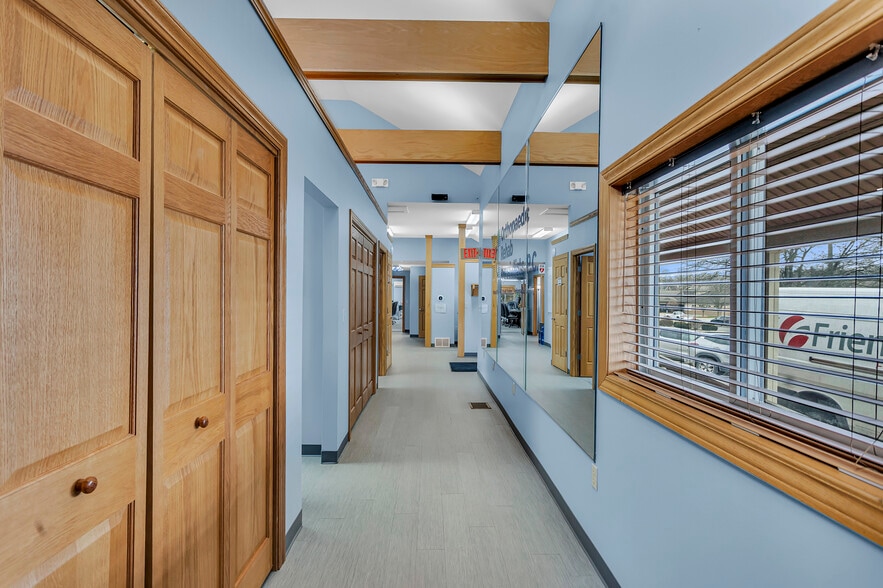 More Photos Of 113 S East Ave, Jackson Medical For Lease