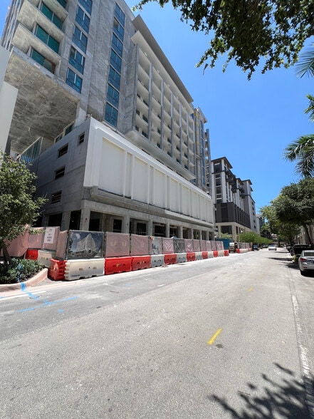 More Photos Of 4011 Salzedo St, Coral Gables Apartments For Lease
