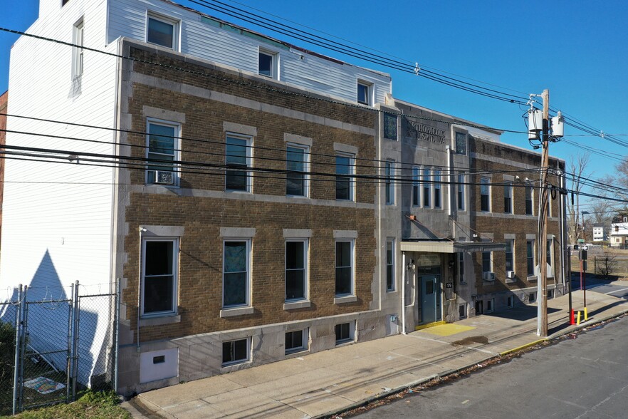 Primary Photo Of 179 Brunswick Ave, Trenton Apartments For Sale