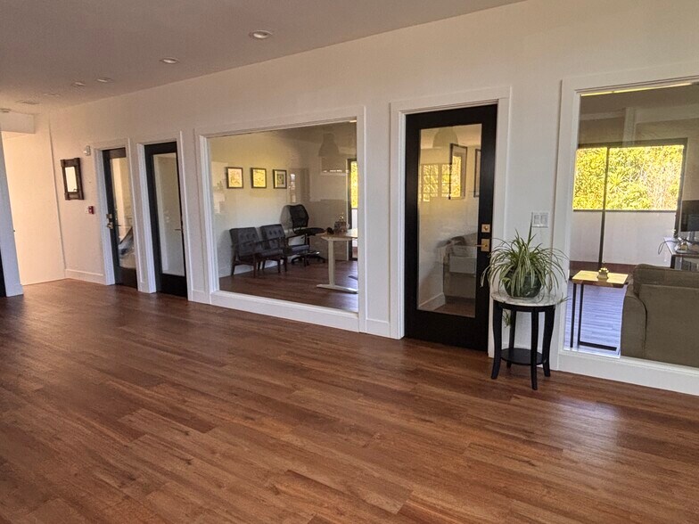 More Photos Of 1616 Anacapa St, Santa Barbara Office For Lease