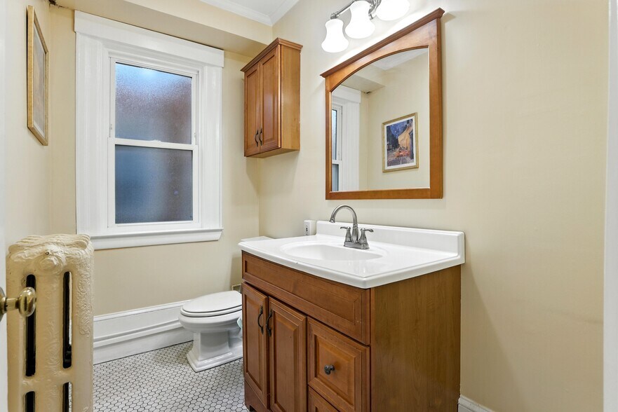 More Photos Of 616 N Washington St, Alexandria Office For Lease