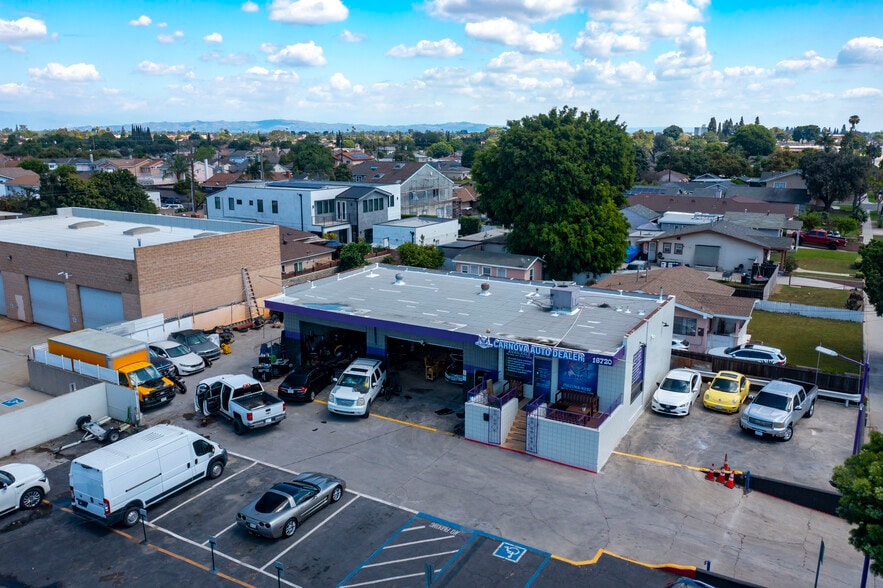 More Photos Of 16720 Lakewood Blvd, Bellflower General Retail For Sale