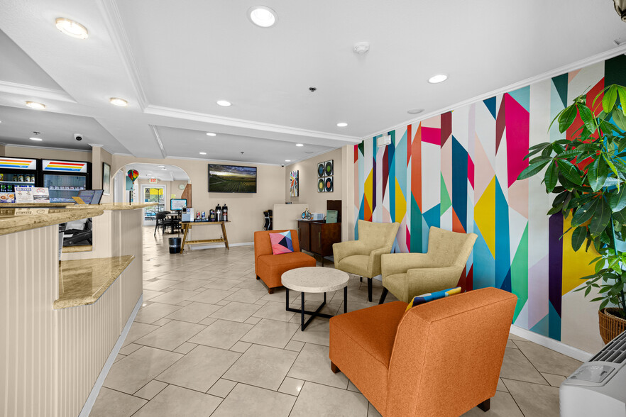 More Photos Of 28980 Old Town Front St, Temecula Hotel For Sale