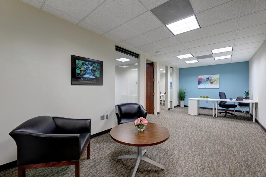 More Photos Of 1161 Murfreesboro Pike, Nashville Office For Lease